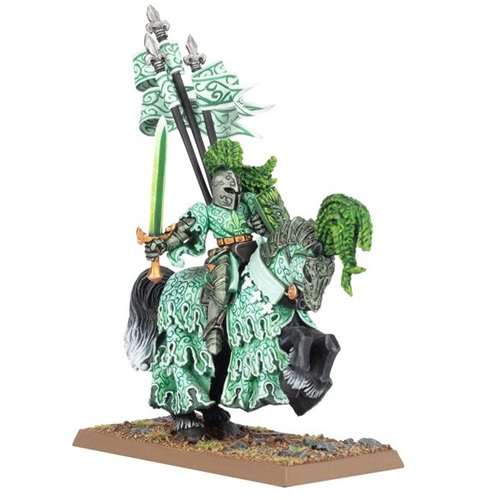 The green knight figure from Warhammer Old Worlds The green knight figure from Warhammer Old Worlds